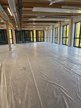 Bureau dans Champs-sur-Marne à louer Photo de l’immeuble– Image 1 sur 3