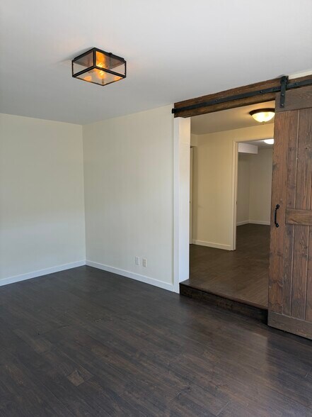 1333 Ocean Ave, Santa Monica, CA à louer - Photo intérieure – Image 2 sur 6