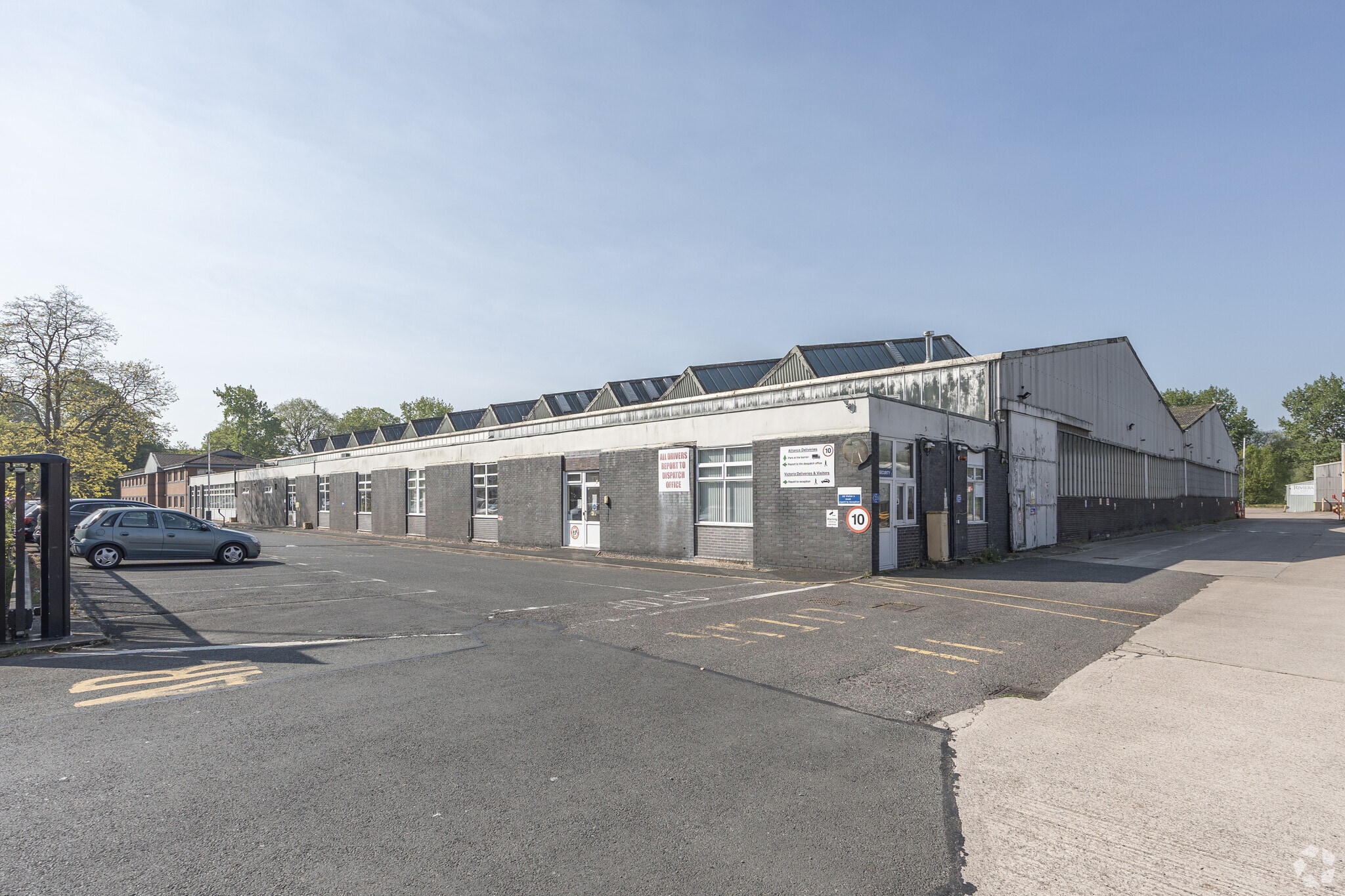40 Worcester Rd, Kidderminster à louer Photo principale– Image 1 sur 7