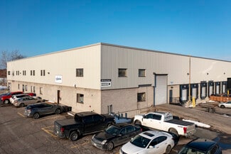 Plus de détails pour 929-931 Brock Rd, Pickering, ON - Industriel/Logistique à louer