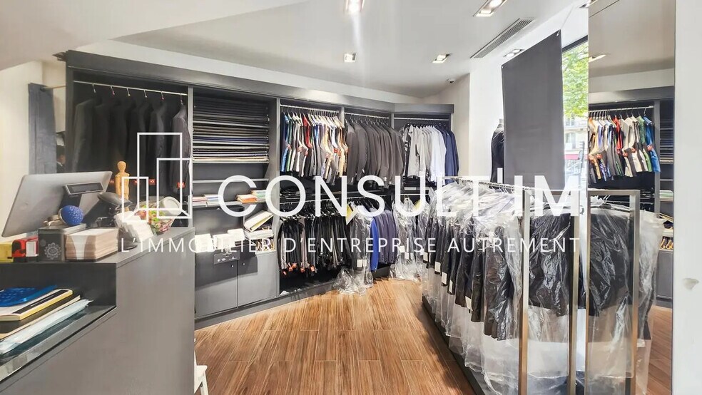 Local commercial dans Paris à louer - Photo de l’immeuble – Image 2 sur 5