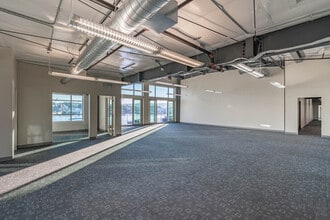 2284-2360 W Commodore Way, Seattle, WA à louer Photo intérieure– Image 2 sur 6