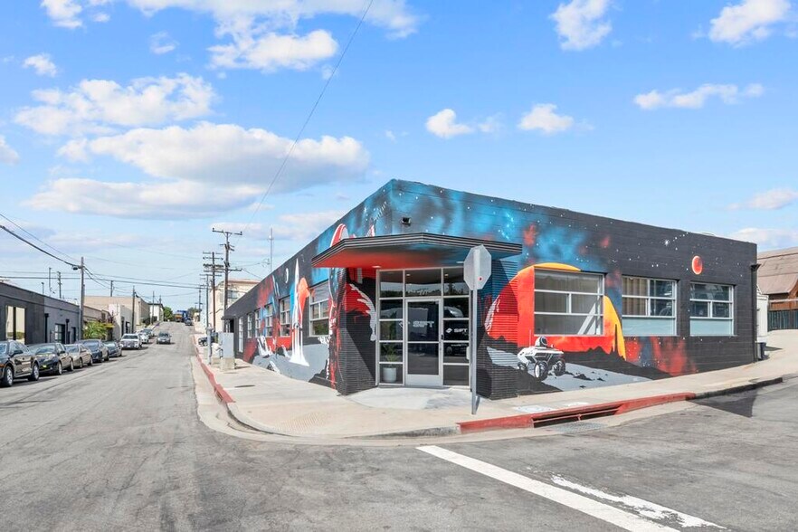 201 Arena St, El Segundo, CA à louer - Photo de l’immeuble – Image 2 sur 16