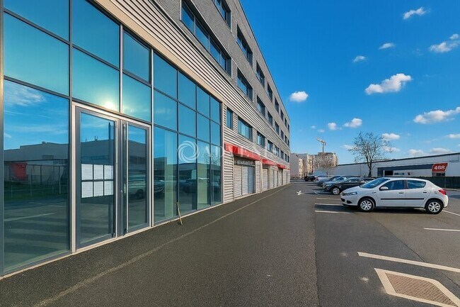Plus de détails pour 60  70 Rue De La Bongarde, Villeneuve-la-Garenne - Bureau à louer