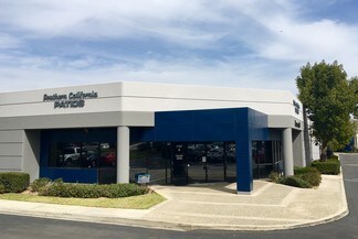 Plus de détails pour 127 Business Center Dr, Corona, CA - Industriel/Logistique à louer