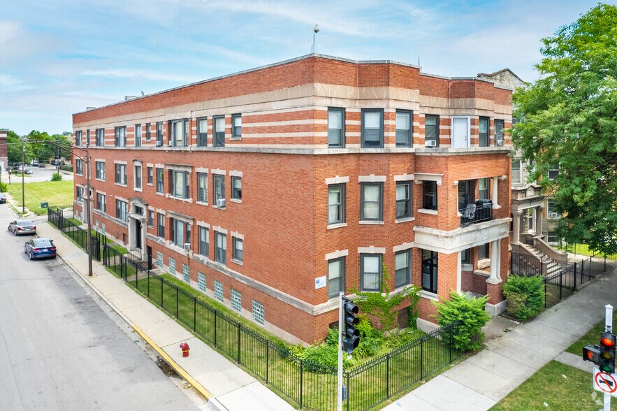 Bronzeville Portfolio portefeuille de 10 biens à vendre sur LoopNet.fr - Photo principale – Image 2 sur 7