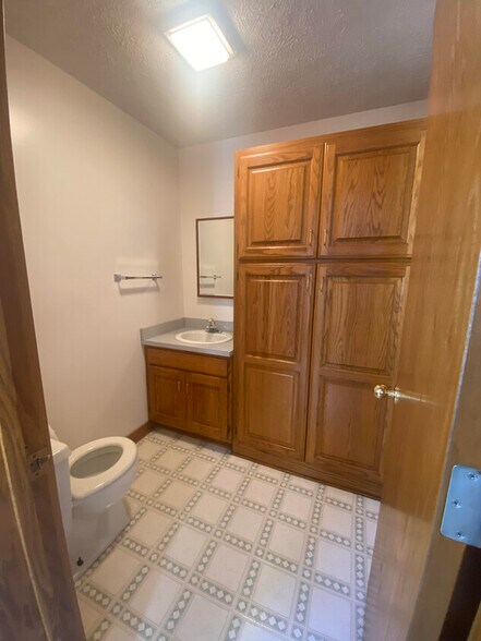 10960 N 142nd St, Waverly, NE à louer - Photo de l’immeuble – Image 3 sur 6