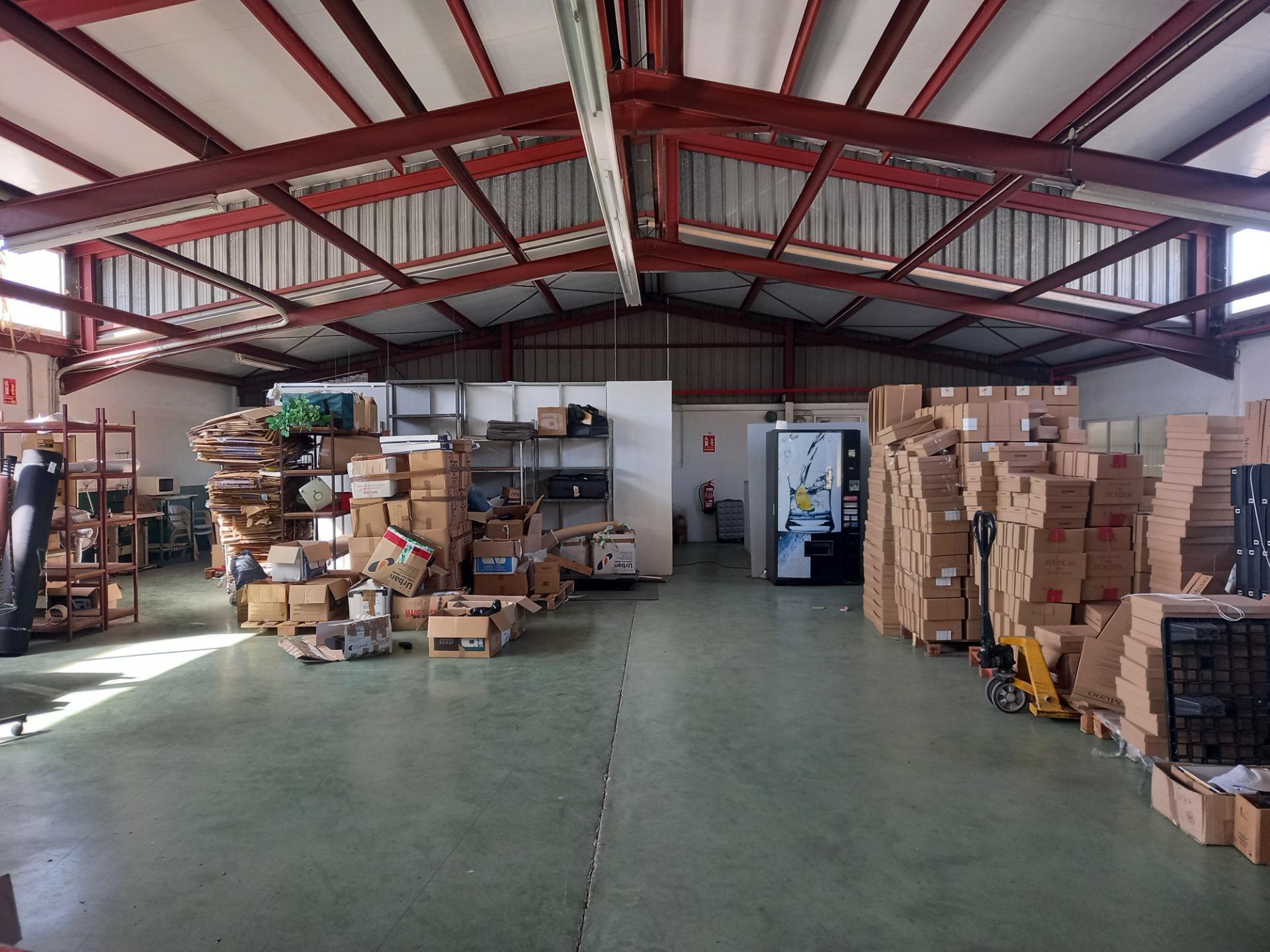 Industriel/Logistique dans Aspe à louer Photo intérieure– Image 1 sur 20