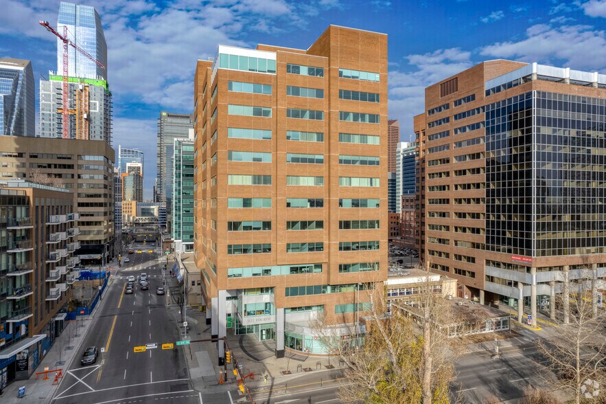 1122 4th St SW, Calgary, AB à louer - Photo de l’immeuble – Image 1 sur 8
