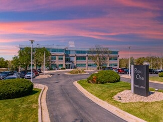 Plus de détails pour 2900 S 70th St, Lincoln, NE - Bureau à vendre