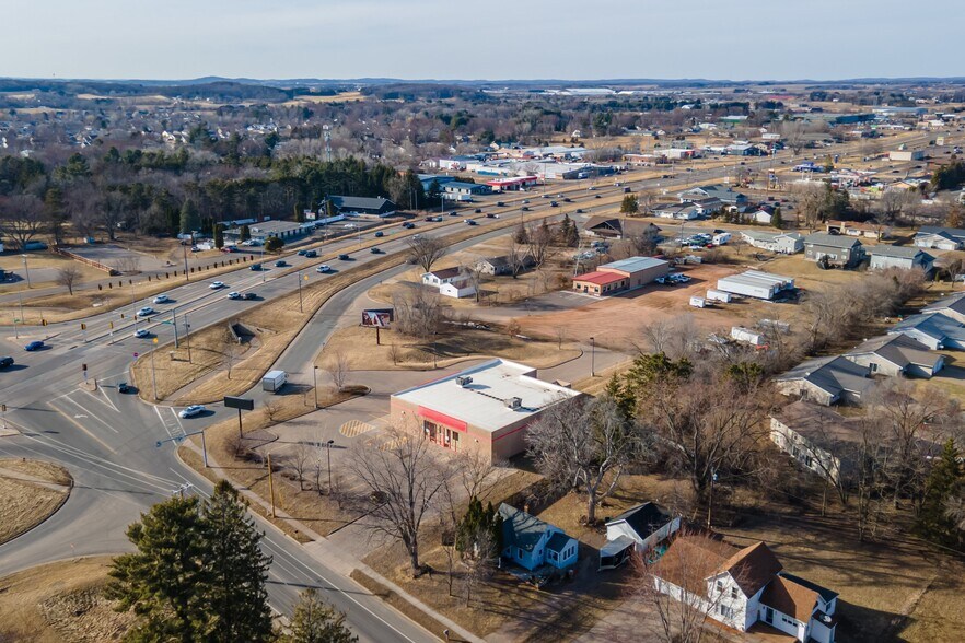 2316 Vine St, Eau Claire, WI à louer - Photo de l’immeuble – Image 2 sur 4