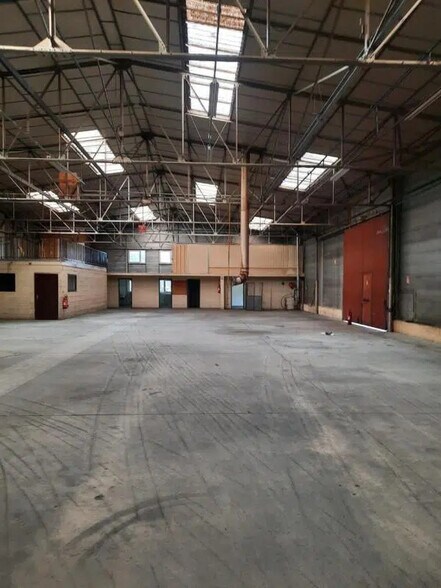 Industriel/Logistique dans Monistrol-sur-Loire à vendre - Photo de l’immeuble – Image 2 sur 5
