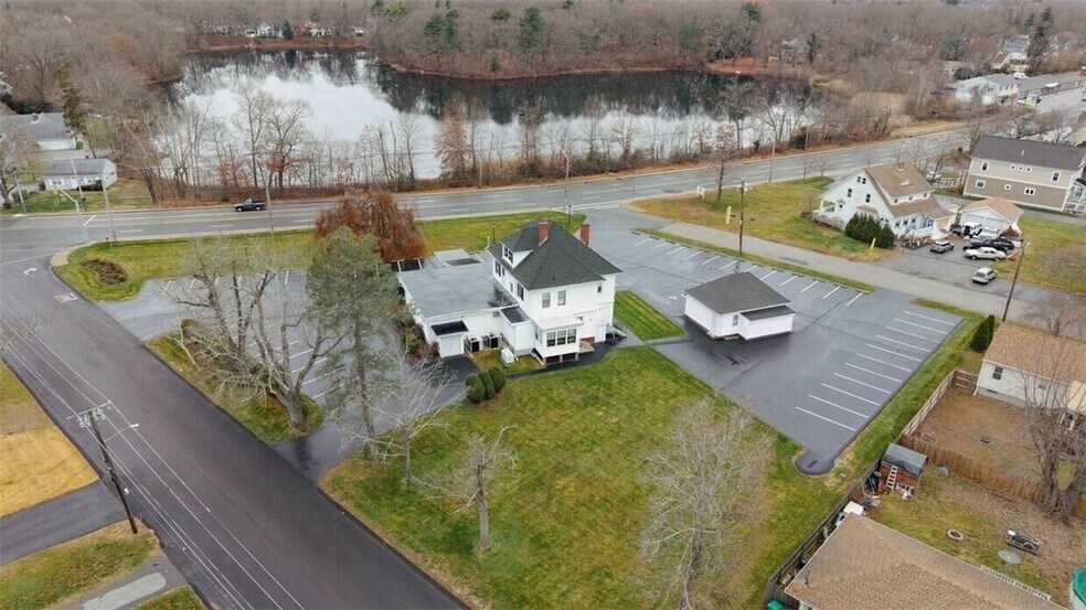 982 Warwick Ave, Warwick, RI à vendre - Aérien – Image 3 sur 11
