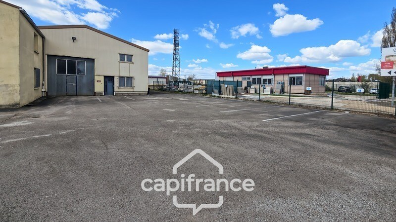 Industriel/Logistique dans Chalon-sur-Saône à louer - Photo de l’immeuble – Image 2 sur 10