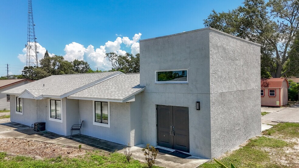 1471 S Missouri Ave, Clearwater, FL à louer - Photo de l’immeuble – Image 2 sur 37