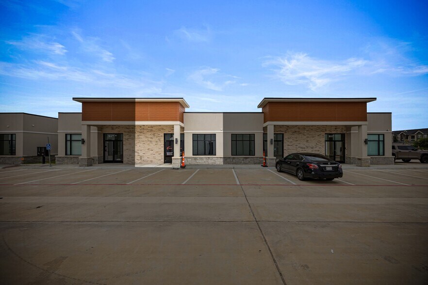 23406 Kingsland #200 Blvd, Katy, TX à vendre - Photo de l’immeuble – Image 2 sur 13