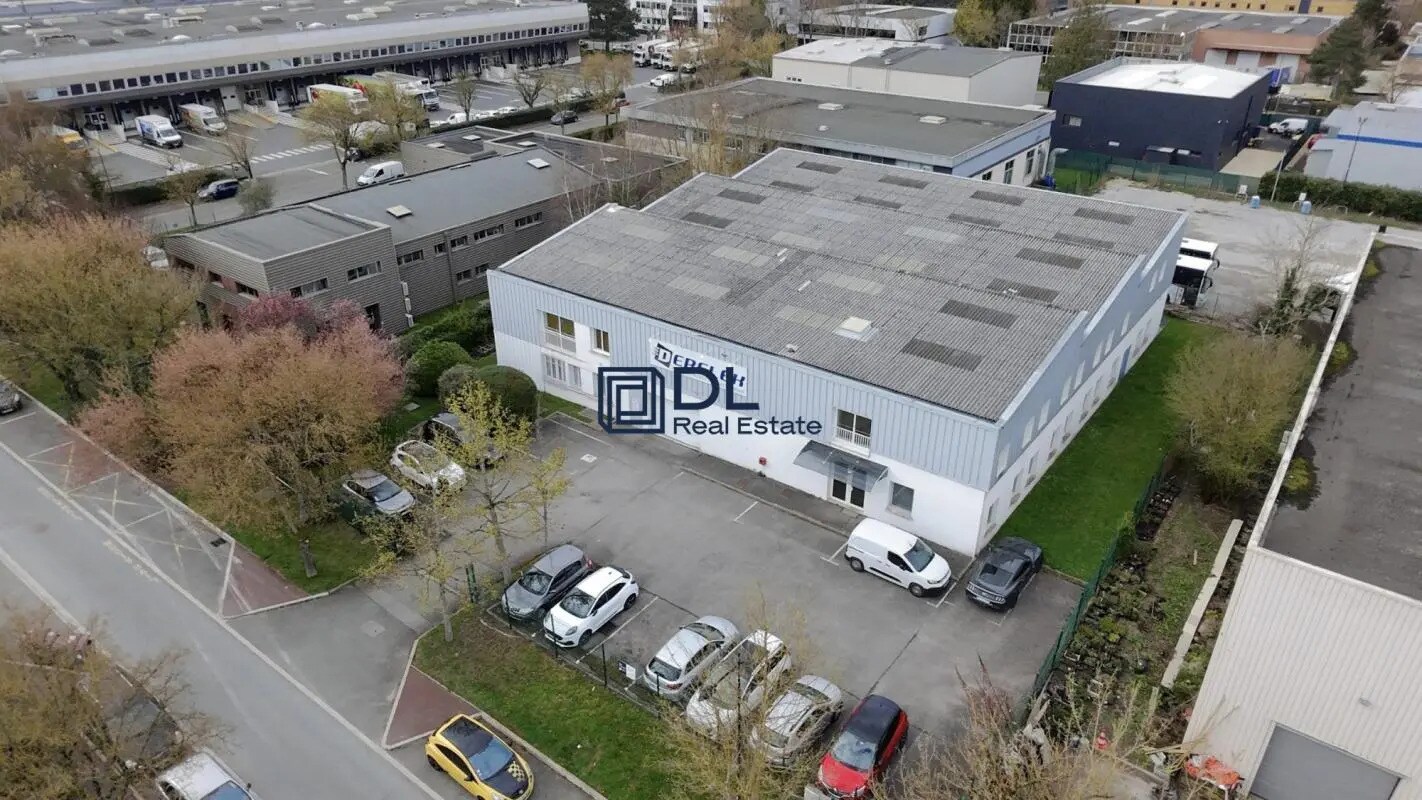 Industriel/Logistique dans Buc à louer Aérien– Image 1 sur 9