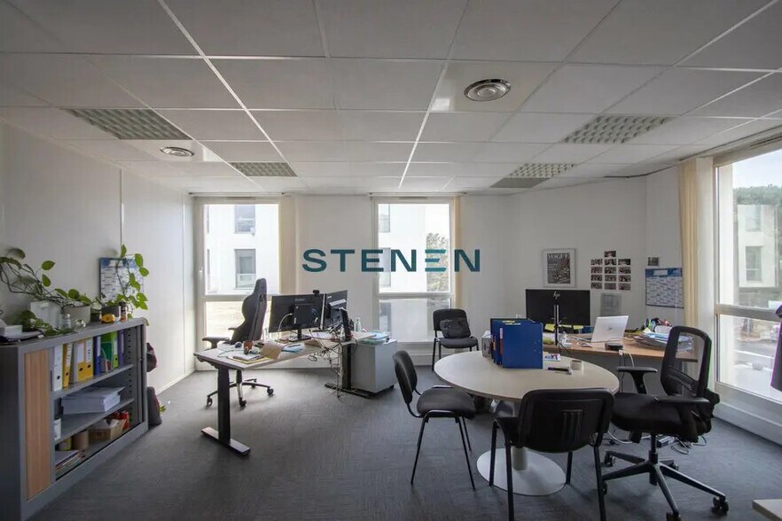 Bureau dans Aix-en-Provence à louer - Photo intérieure – Image 3 sur 8