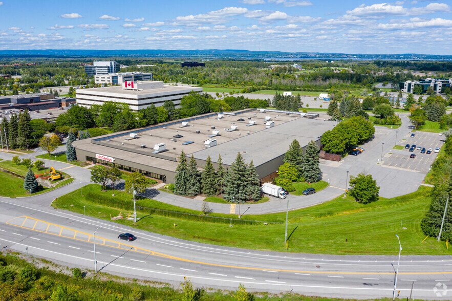 340 Legget Dr, Ottawa, ON à louer - Photo de l’immeuble – Image 3 sur 3