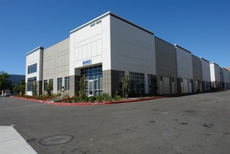 Plus de détails pour 909-943 Corporate Way, Fremont, CA - Local d’activités à vendre