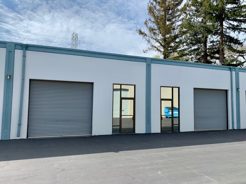11 Commercial Blvd, Novato, CA à louer - Photo de l’immeuble – Image 2 sur 10