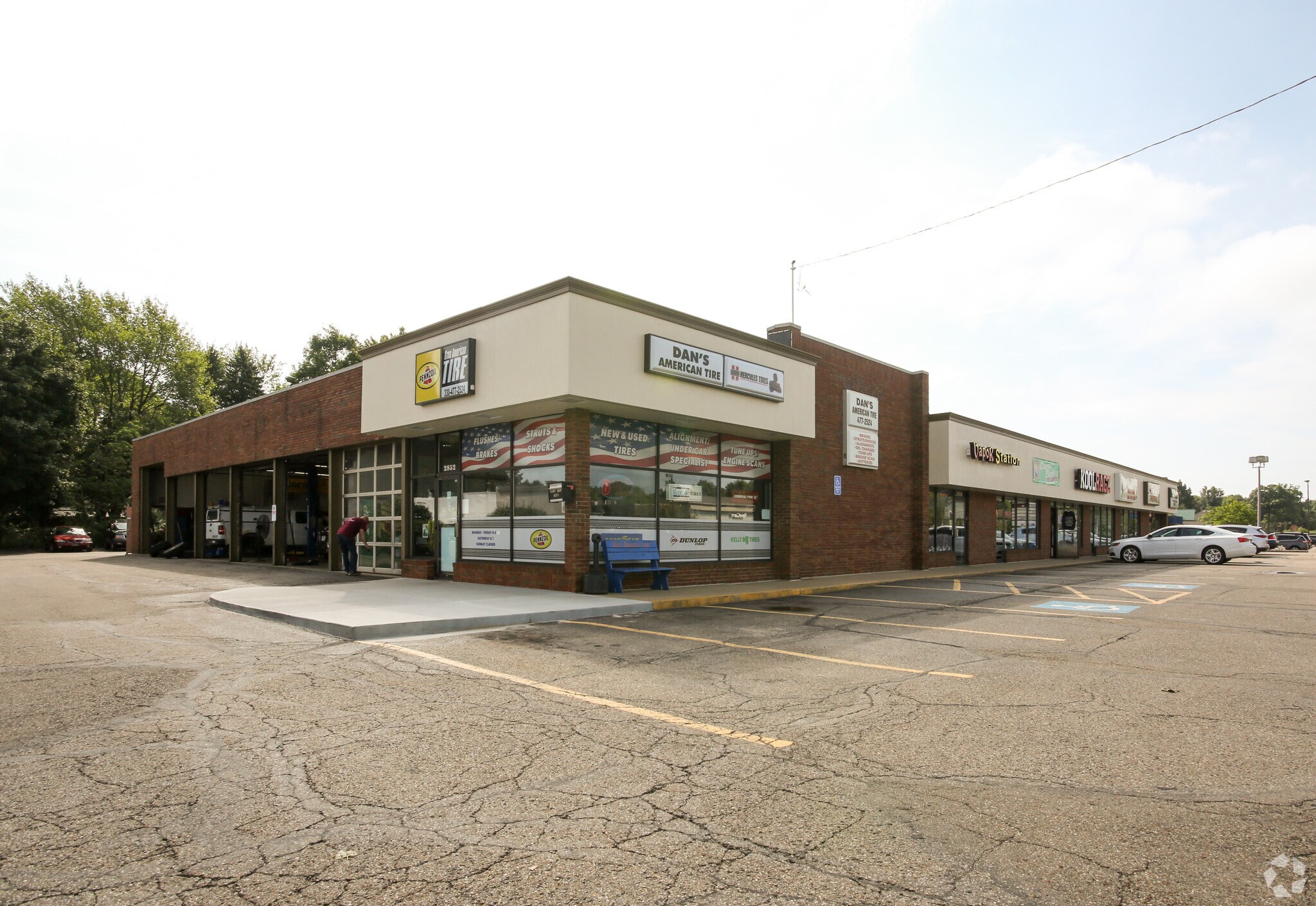2800-2852 Whipple Ave, Canton, OH à louer Photo principale– Image 1 sur 2