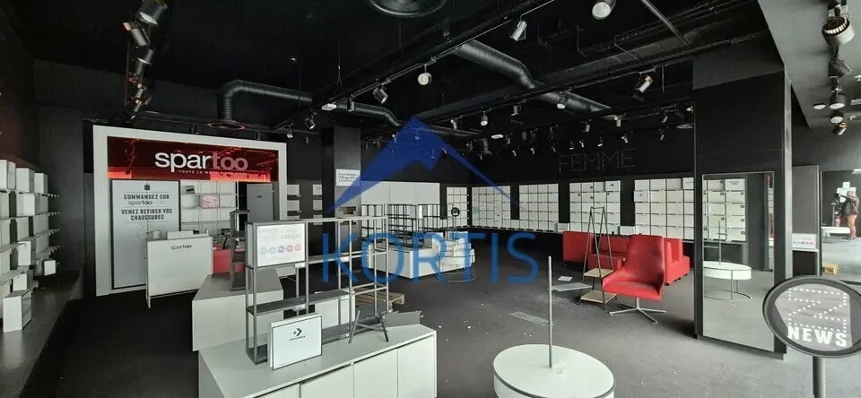 6 B Rue Pasteur, Besançon à louer - Photo de l’immeuble – Image 3 sur 12