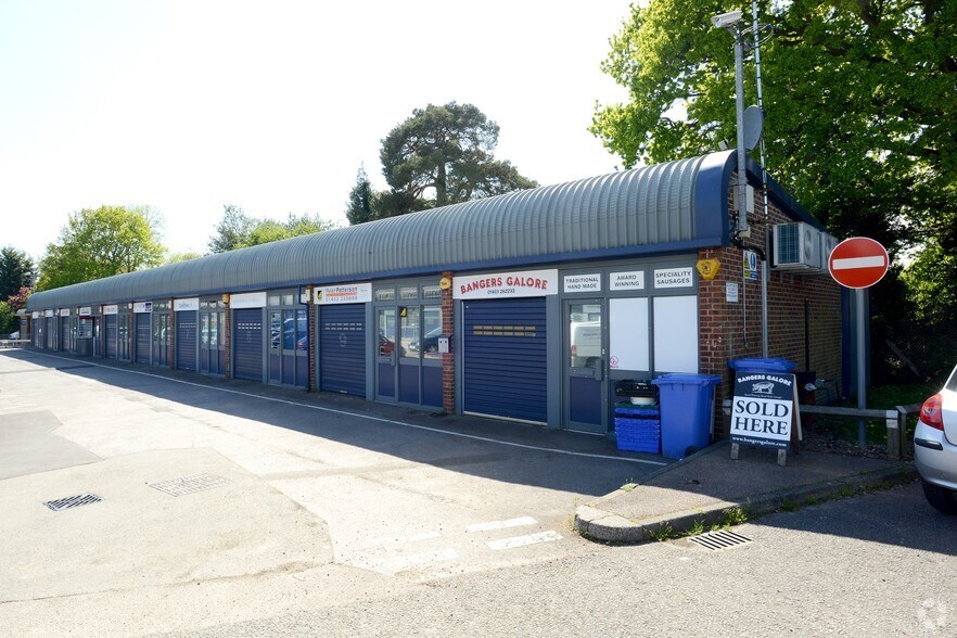Blatchford Clos, Horsham à louer - Photo principale – Image 1 sur 3