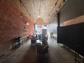 5635-5639 Melrose Ave, Los Angeles, CA à louer Photo de l’immeuble– Image 1 sur 4