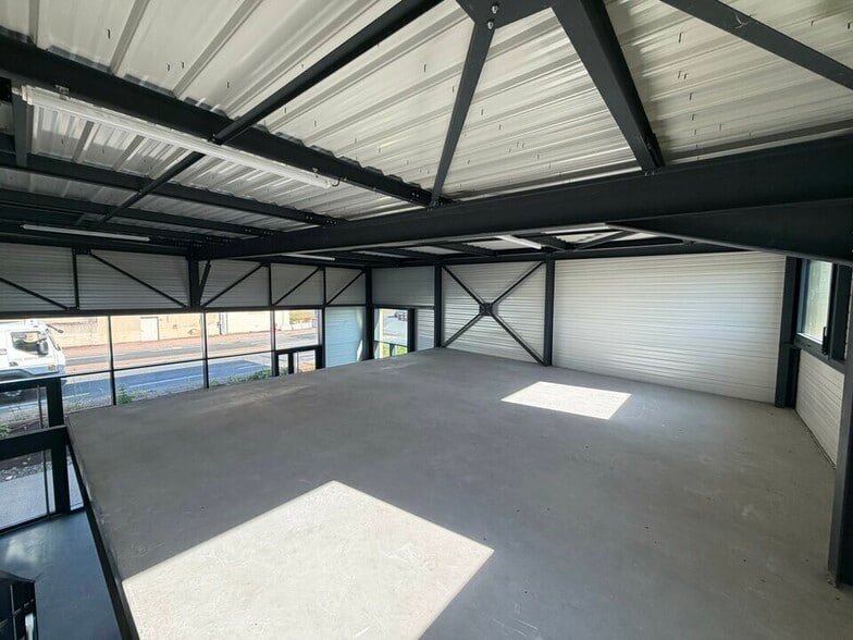1543 Route D'Anse, Limas à louer - Photo de l’immeuble – Image 3 sur 11
