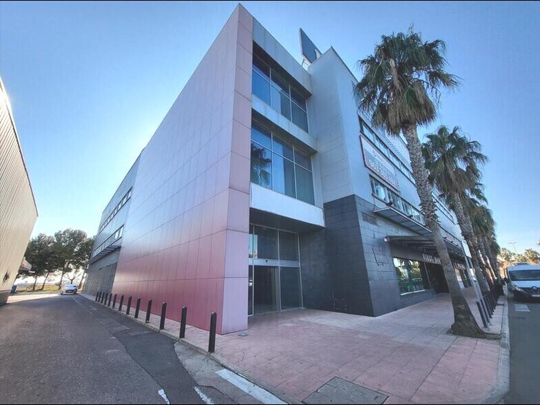 Local commercial dans Aldaia, Valencia à vendre - Photo de l’immeuble – Image 1 sur 29