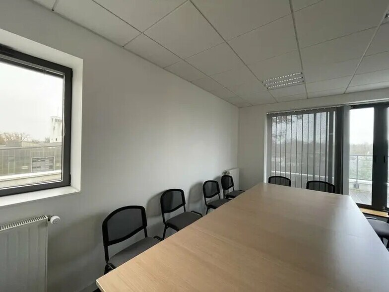 Bureau dans Quimperlé à louer - Photo intérieure – Image 2 sur 7