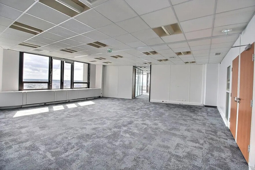 33 Avenue Du Maine, Paris à louer - Photo de l’immeuble – Image 1 sur 18