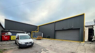 Gorsey Ln, Birmingham à louer Photo de l’immeuble– Image 1 sur 3