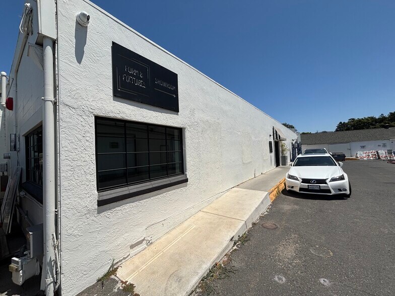 807 Soscol Ave, Napa, CA à louer - Photo de l’immeuble – Image 1 sur 18