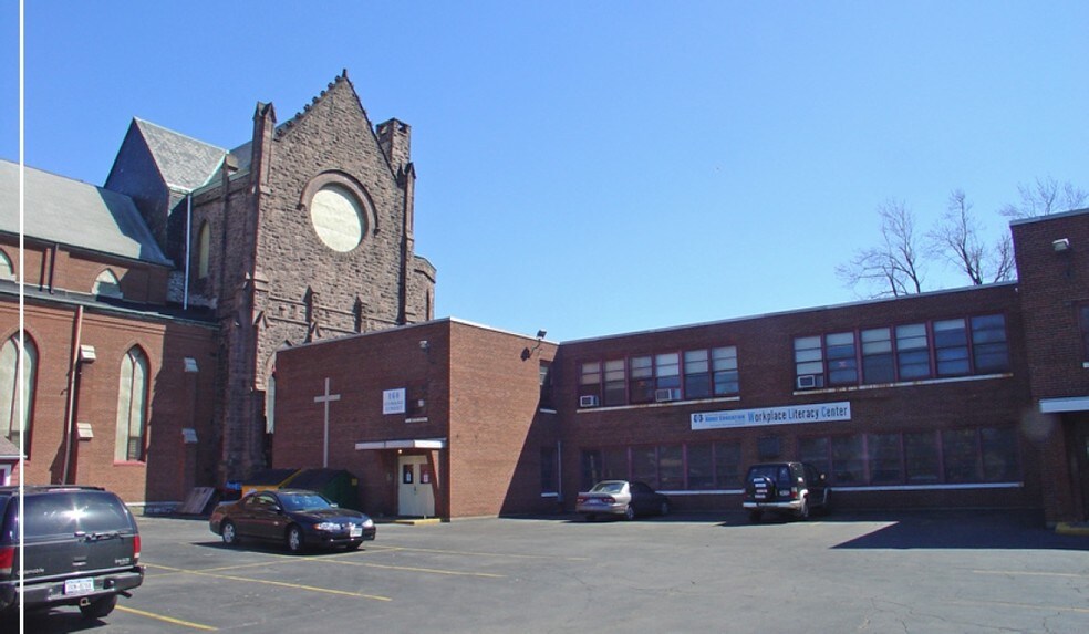 160 Edward St, Buffalo, NY à vendre - Photo de l’immeuble – Image 3 sur 3