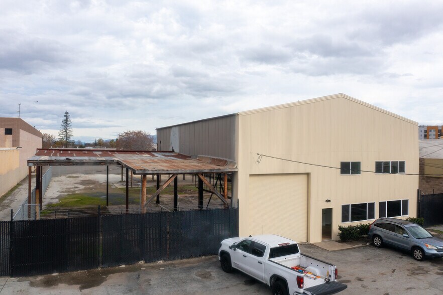1131 Auzerais Ave, San Jose, CA à louer - Photo de l’immeuble – Image 3 sur 7