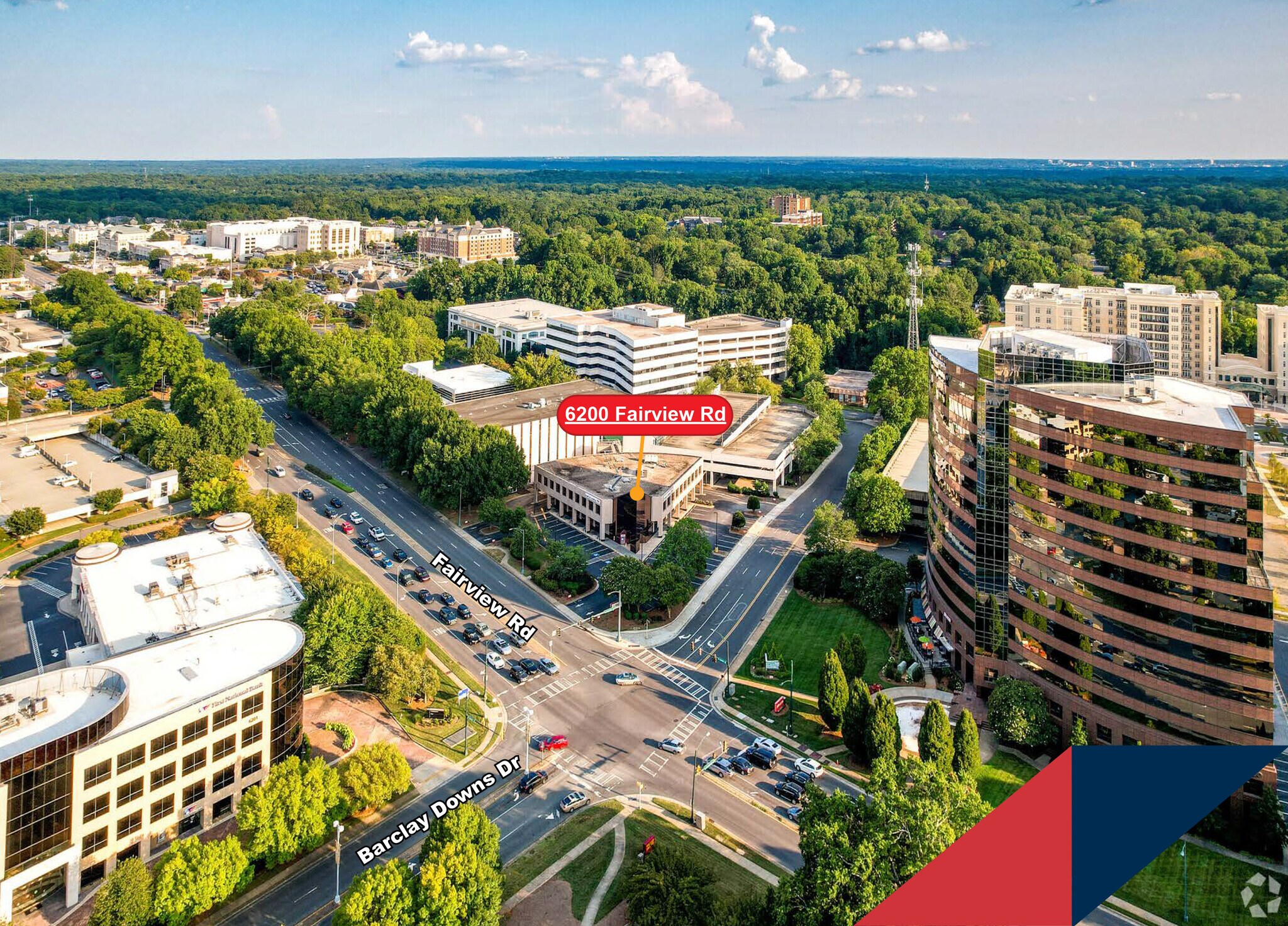 6200 Fairview Rd, Charlotte, NC à louer Photo de l’immeuble– Image 1 sur 5