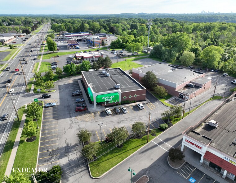 1847 Empire Blvd, Webster, NY à louer - Photo de l’immeuble – Image 2 sur 3