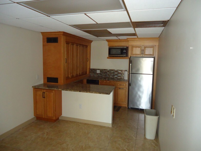 5050 Gulf Blvd, Saint Petersburg, FL à louer - Photo intérieure – Image 3 sur 6