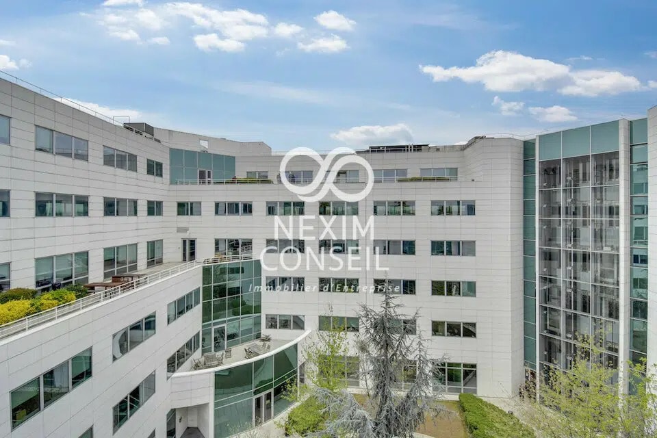 Bureau dans Gennevilliers à louer Photo de l’immeuble– Image 1 sur 2