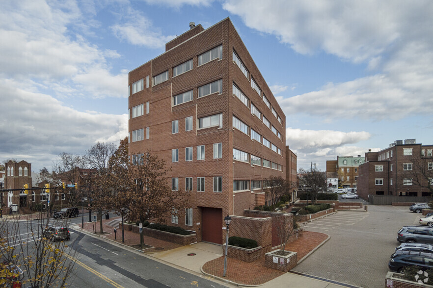 1420 King St, Alexandria, VA à louer - Photo de l’immeuble – Image 3 sur 5