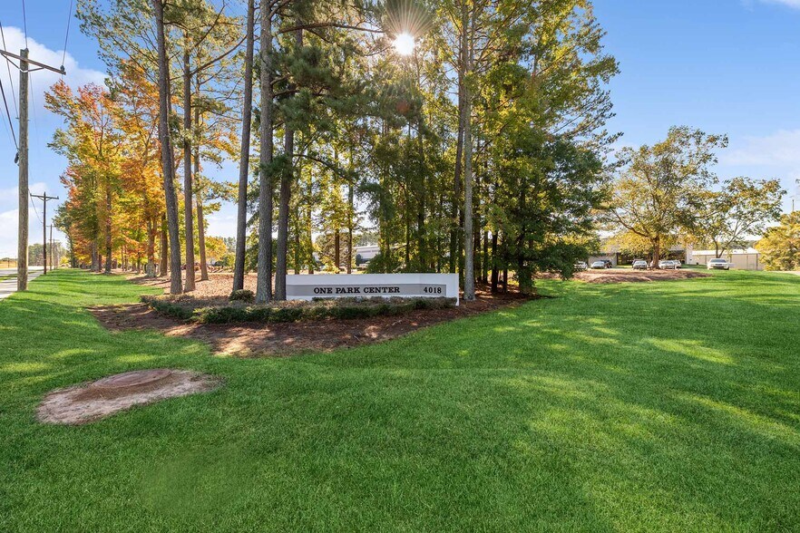 4018 Patriot Dr, Durham, NC à louer - Photo principale – Image 1 sur 10