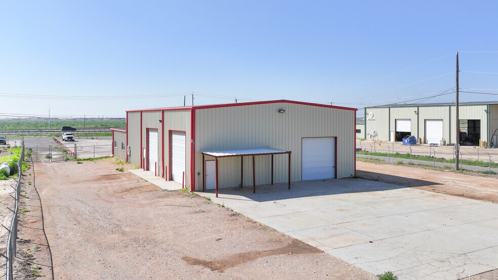 12718 TX-191, Midland, TX à louer - Photo de l’immeuble – Image 3 sur 34