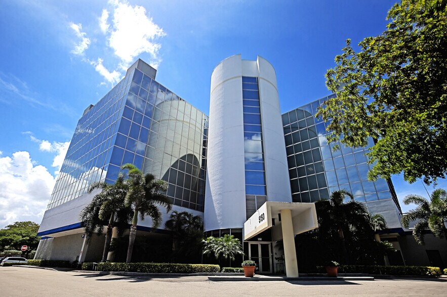 5150 Linton Blvd, Delray Beach, FL à louer - Photo de l’immeuble – Image 2 sur 14