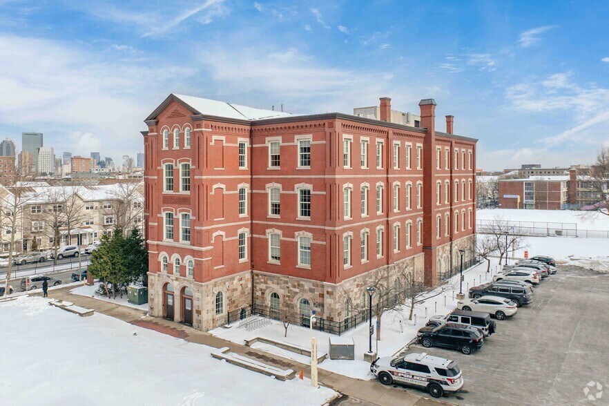 90 Smith St, Boston, MA à louer - Photo principale – Image 1 sur 6