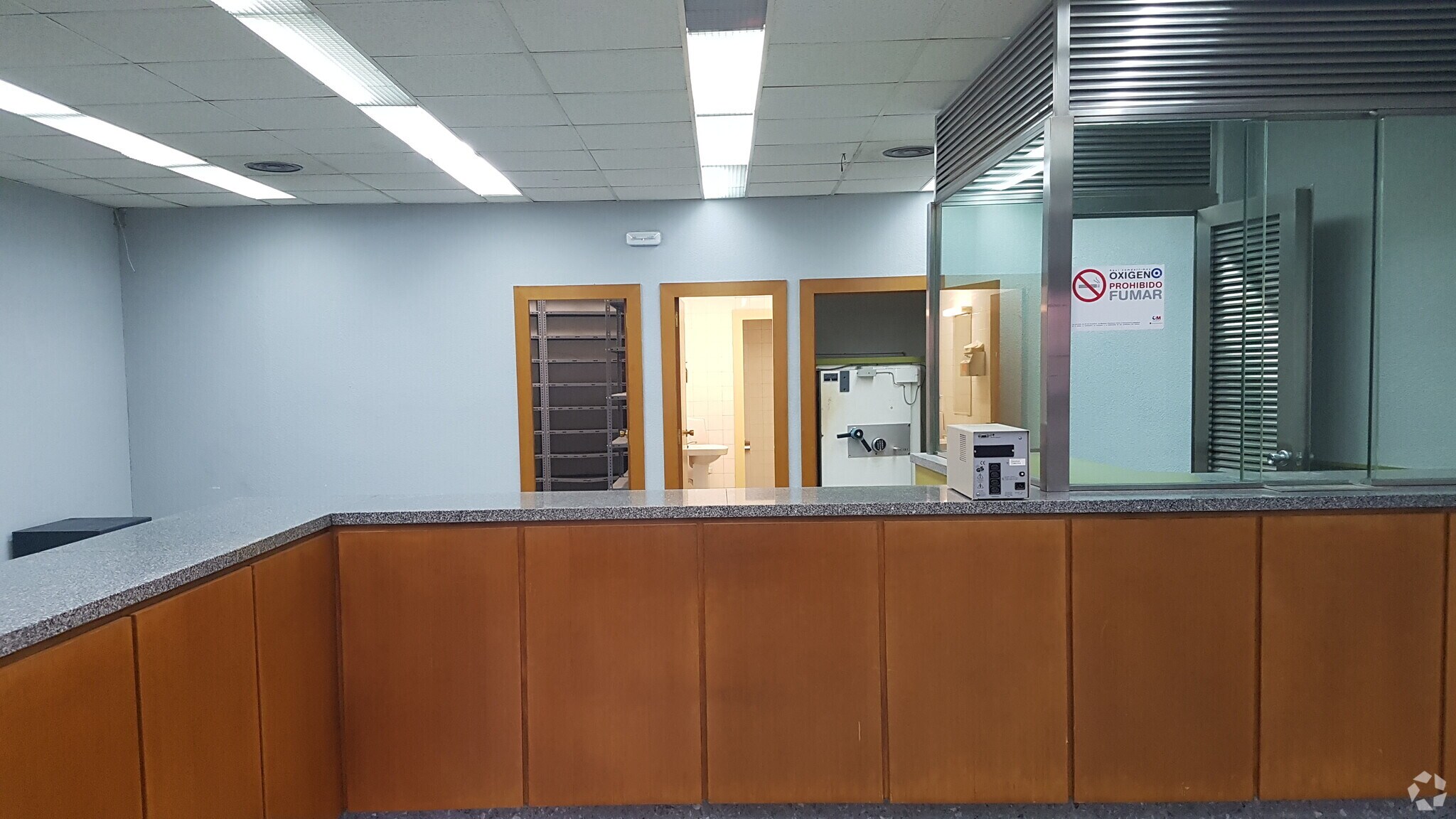 Bureaux/Local commercial dans Los Santos de la Humosa, Madrid à louer Photo intérieure– Image 1 sur 2