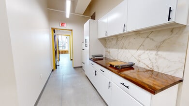 231 Washington St, Salem, MA à louer Autre– Image 2 sur 5