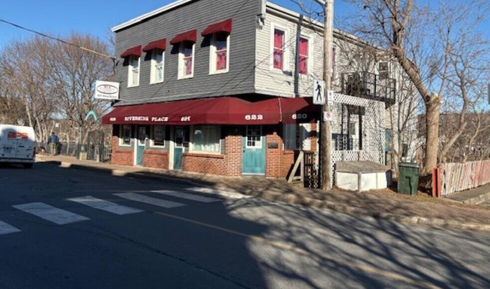 620 King St, Bridgewater, NS à vendre - Photo principale – Image 1 sur 4