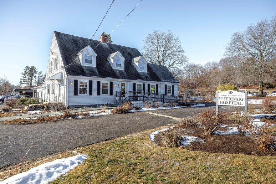 476 Bedford St, Lexington, MA à vendre - Photo principale – Image 1 sur 5